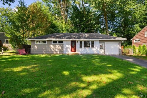 116 David Dr, Syracuse, NY, 13212-1924 | Card Image