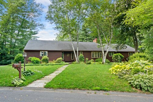 22 Brookside Dr, Suffield, CT, 06078-1531 | Card Image