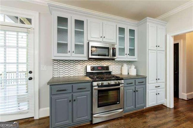640 Lake Medlock Dr, House other with 6 bedrooms, 5 bathrooms and 2 parking in Johns Creek GA | Image 16