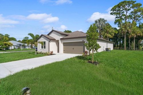 1689 Sw Abingdon Ave, Port St. Lucie, FL, 34953-2555 | Card Image