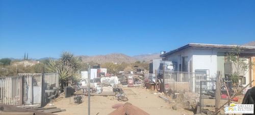 9638 Fobes Rd, Morongo Valley, CA, 92256-9445 | Card Image