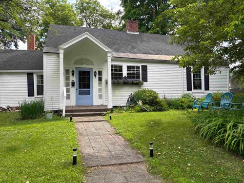 38 Clarks Ave, St. Johnsbury, VT, 05819-2260 | Card Image