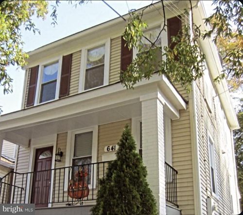 641 49th St Ne, WASHINGTON, DC, 20019-4808 | Card Image