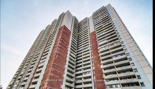1811-5 Massey Sq, East York, ON, M4C5L6 | Card Image