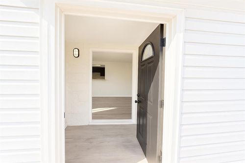 1717 Lariet Ln, Del City, OK, 73115-2429 | Card Image