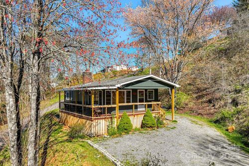 1152 S River Rd, Sylva, NC, 28779-5641 | Card Image