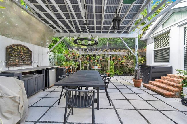 4131 Lybyer Ave, House other with 3 bedrooms, 2 bathrooms and null parking in Coconut Grove FL | Image 8