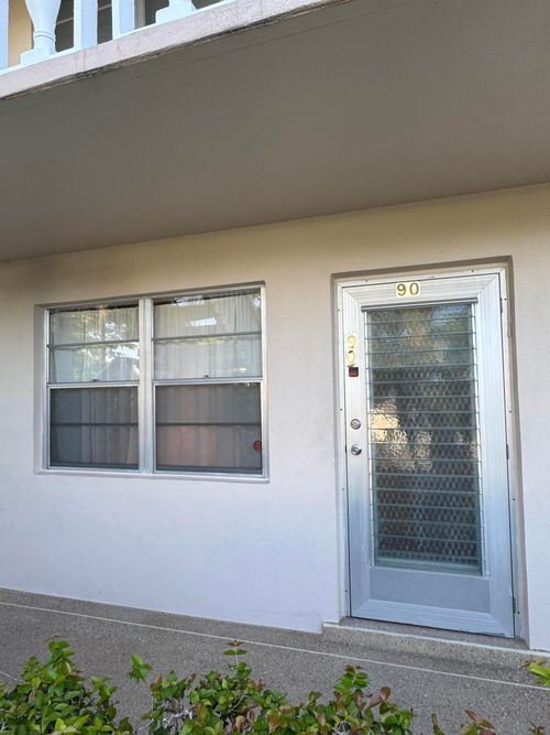 90 Windsor E, West Palm Beach, FL, 33417-2417 | Card Image