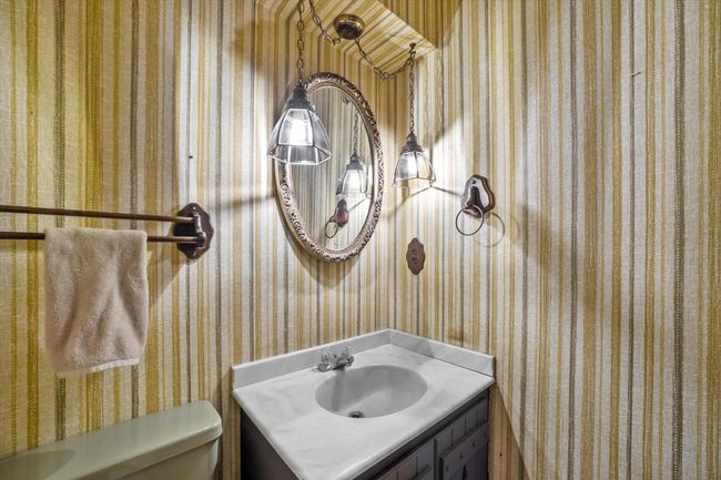 5309 S Somerset Lane, Condo with 2 bedrooms, 2 bathrooms and null parking in Greenfield WI | Image 20