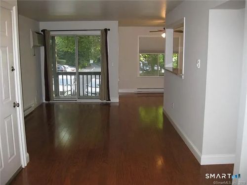 71-20 E Pembroke Road, Danbury, CT, 06811 | Card Image
