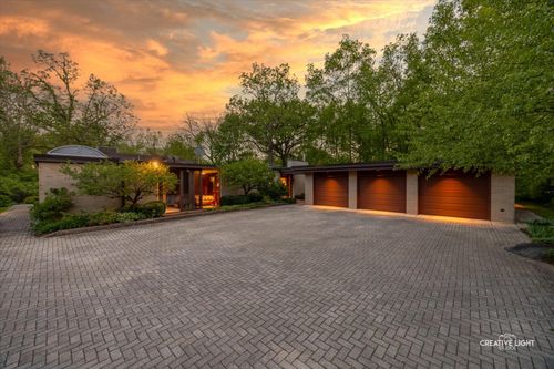 5N477 Curling Pond Rd, Wayne, IL, 60184-2226 | Card Image