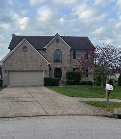 1100 Seville Ct, Lexington, KY, 40515-6282 | Card Image