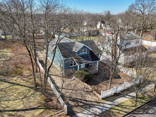 32 Roslyn St, Islip Terrace, NY, 11752-2726 | Card Image