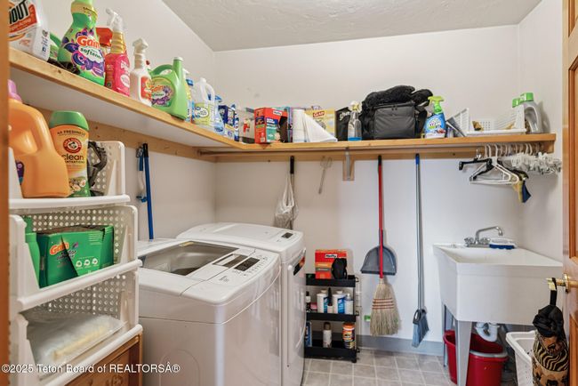 12 Osage Path Trail, House other with 3 bedrooms, 2 bathrooms and null parking in Boulder WY | Image 20