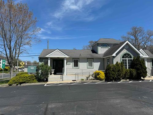 334 W Oakcrest Ave, Northfield, NJ, 08225-1716 | Card Image