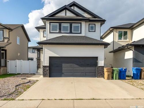 5102 Snowbirds Cres, Regina, SK, S4W0H5 | Card Image