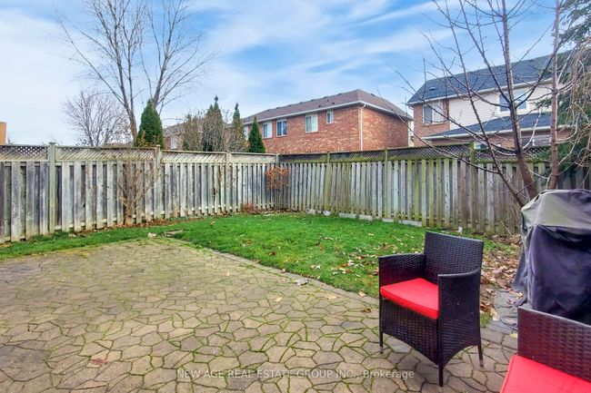 1506 Harwood Dr, House attached with 4 bedrooms, 3 bathrooms and 1 parking in Milton ON | Image 47