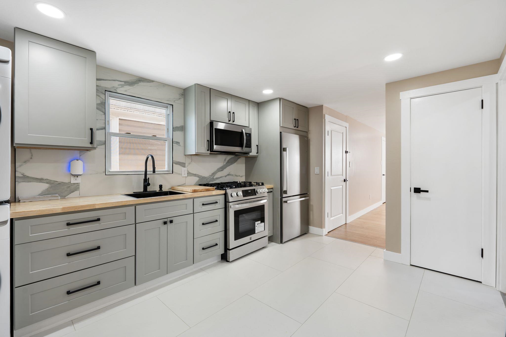 Residential Lease in JC, West Bergen