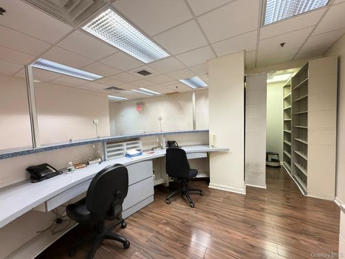 ste-1h-133 Sanford Ave, Flushing, NY, 11355-5816 | Card Image