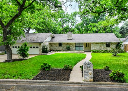 303 Stewart St, Meadowlakes, TX, 78654-7111 | Card Image