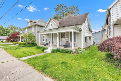 229 E Washington St, Tipton, IN, 46072-1728 | Card Image
