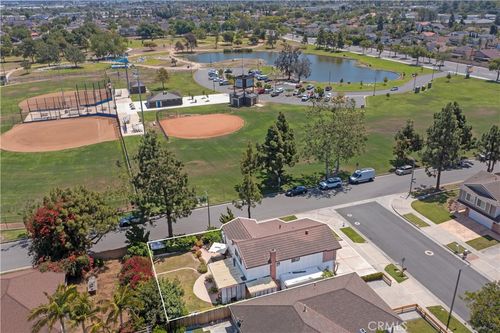 2001 W San Lorenzo Ave, Santa Ana, CA, 92704-6138 | Card Image