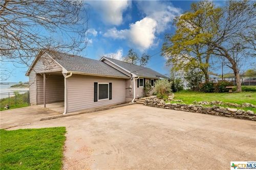 3735 Smoke Signal Road, Belton, TX, 76513 | Card Image