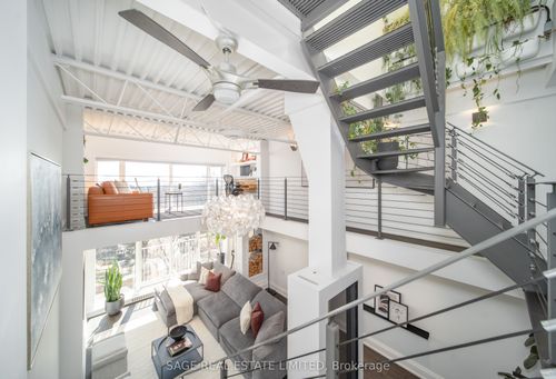 7-517 Kingston Rd, Toronto, ON, M4L1V5 | Card Image