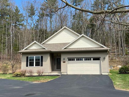 apt-3-99 Pulpit Rd, Bedford, NH, 03110-4245 | Card Image