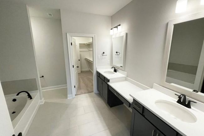 1260 Little Cypress Loop, House other with 3 bedrooms, 2 bathrooms and 2 parking in Orange TX | Image 5