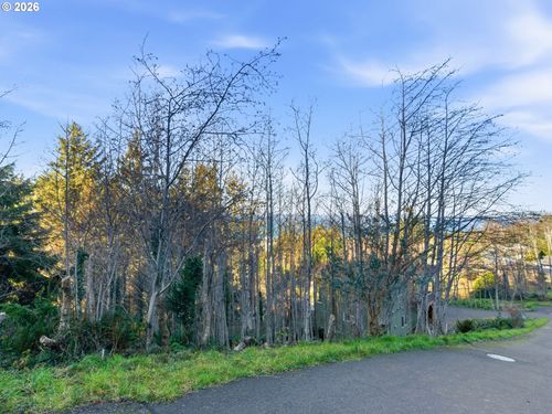 3 Saki Ln, Yachats, OR, 97498 | Card Image