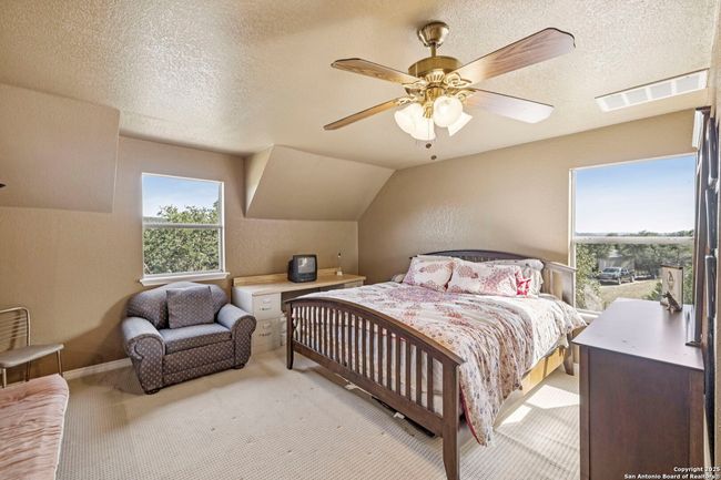 5014 Bump Gate Rd, House other with 3 bedrooms, 2 bathrooms and null parking in Pipe Creek TX | Image 19