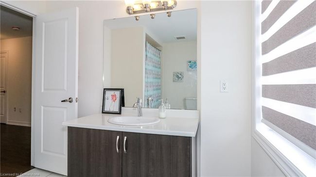 2214 Lozenby St, House other with 3 bedrooms, 3 bathrooms and 3 parking in Innisfil ON | Image 21