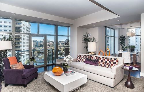 801-10776 Wilshire Blvd, Los Angeles, CA, 90017-2647 | Card Image