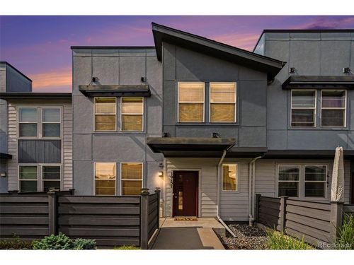 16151 Bolling Dr, Denver, CO, 80239-5548 | Card Image