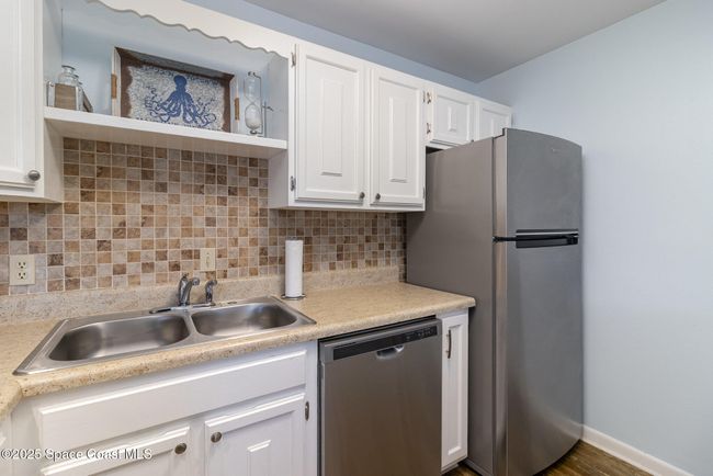 Kitchen | Image 9