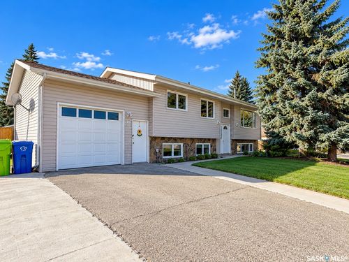10 Echo Drive, Fort Qu'appelle, SK, S0G1S0 | Card Image