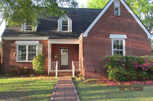 203 W 16th St, Lumberton, NC, 28358-3882 | Card Image