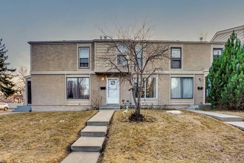 77-2319 56 St Ne, Calgary, AB, T1Y2M2 | Card Image