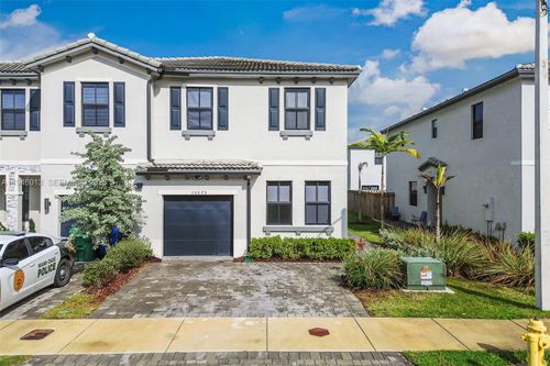 13073 Sw 286th Way, Homestead, FL, 33033-7563 | Card Image