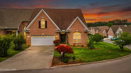 1079 Creekside Village Way, Seymour, TN, 37865-5258 | Card Image