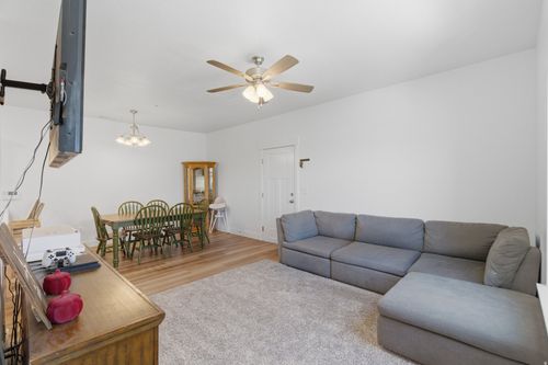 v201-752 N Favreau Ln, Saratoga Springs, UT, 84045-5758 | Card Image