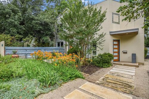 b-2822 Wooldridge Dr, Austin, TX, 78703-1956 | Card Image