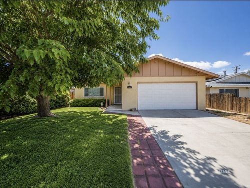 1141 Mayo St, Ridgecrest, CA, 93555 | Card Image