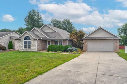 484 S Winter Ln, Santa Claus, IN, 47579-6047 | Card Image