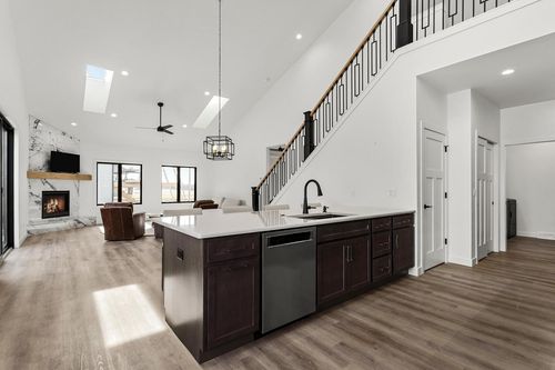 16-367 Ridge View Dr, Milton, WI, 53563-9522 | Card Image