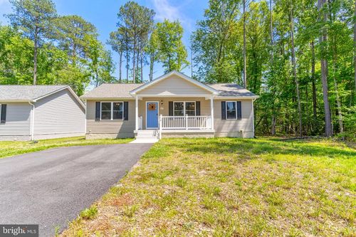 68 Oak Ln, COLONIAL BEACH, VA, 22443-5652 | Card Image