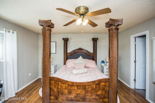 504 Avenue C, House other with 3 bedrooms, 2 bathrooms and null parking in Olton TX | Image 8