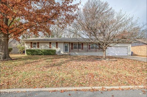 414 W Rudondo Dr, Webb City, MO, 64870-1283 | Card Image