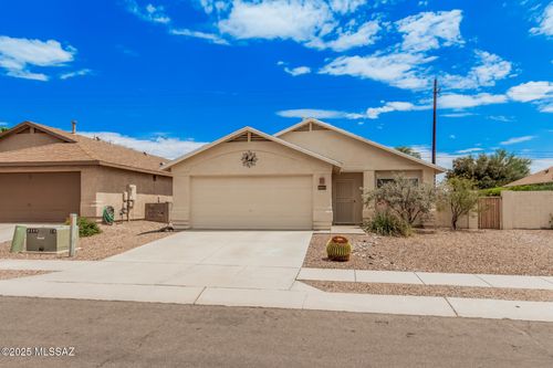 8801 S Desert Rainbow Drive, Tucson, AZ, 85747 | Card Image